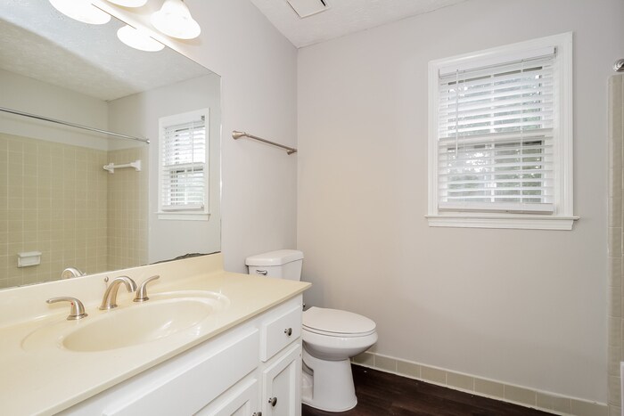 Building Photo - 4296 Alison Jane Dr NE