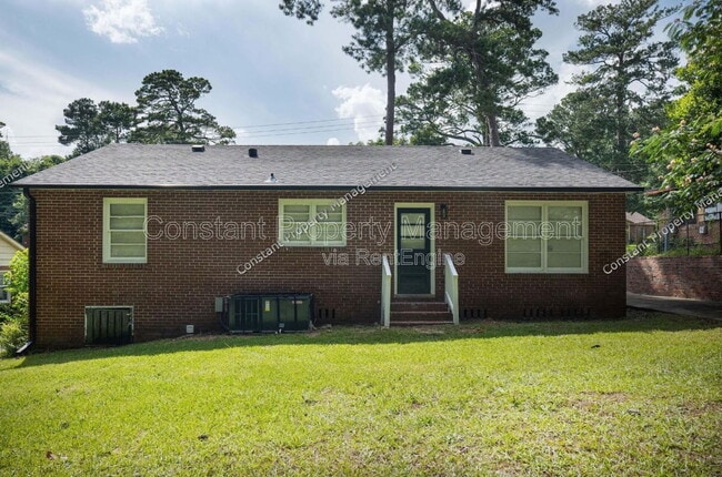 Building Photo - 489 Forest Ave