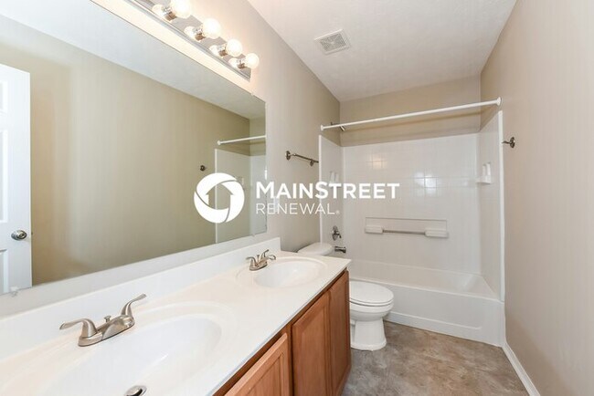 Building Photo - 3 Bedroom Pet-Friendly Home in Mount Julie...