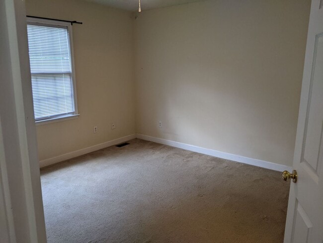 Building Photo - sumfi141