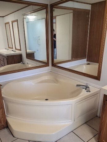 Building Photo - 14054 Mays Rd