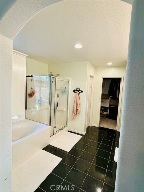 Building Photo - 26587 Alta Ave