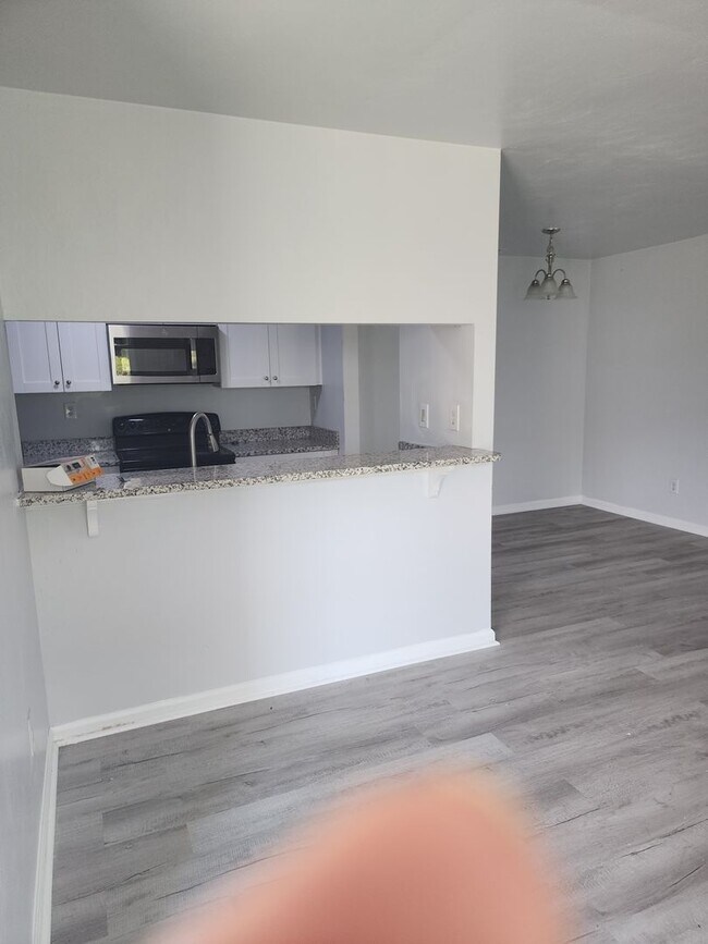 Building Photo - 5349 Tuttle Creek Ct
