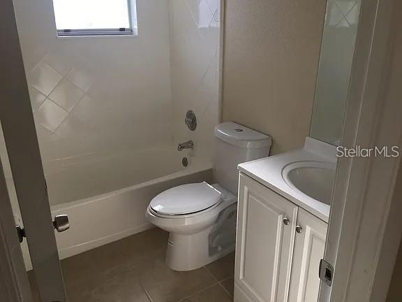 Building Photo - 330 Colonade Ct