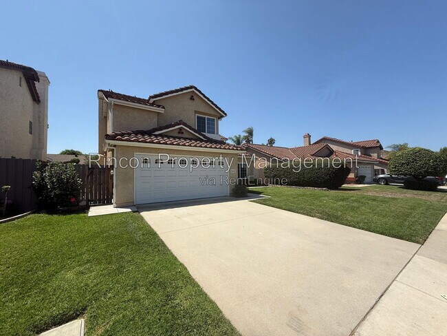 Building Photo - 13106 Knotty Pine St