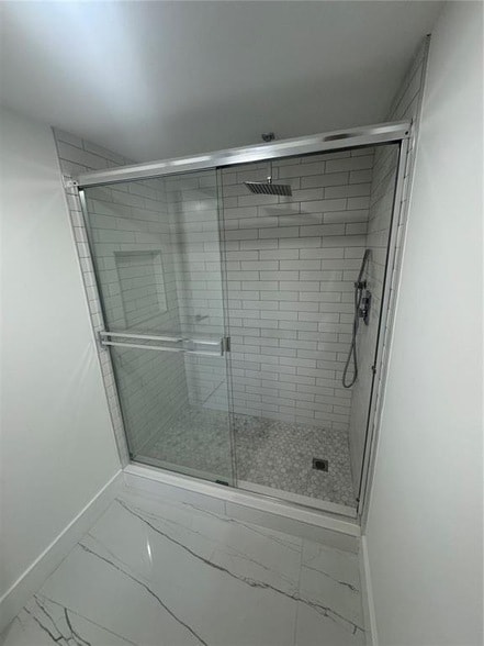 Building Photo - 761 E Coco Plum Cir