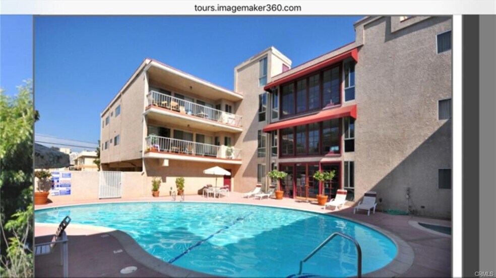 Building Photo - 4487 Colbath Ave