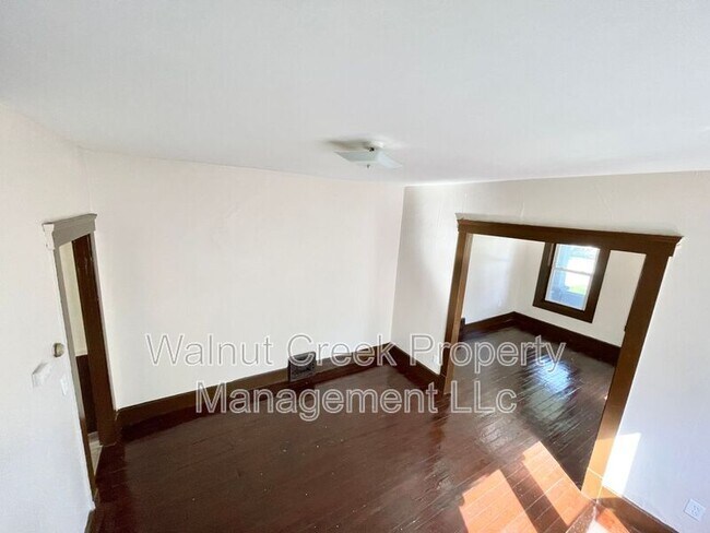 Building Photo - 1816 -1818 E 29th St