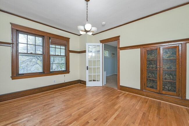 Building Photo - 195 Hillside Ave