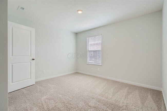 Building Photo - 6371 Marinelli Dr N