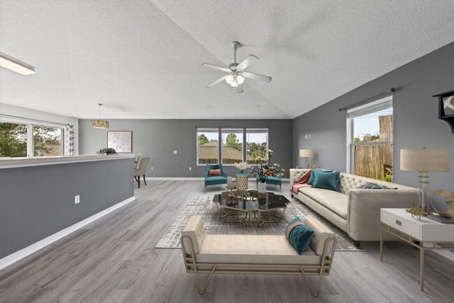 Building Photo - 127 Nivana Dr