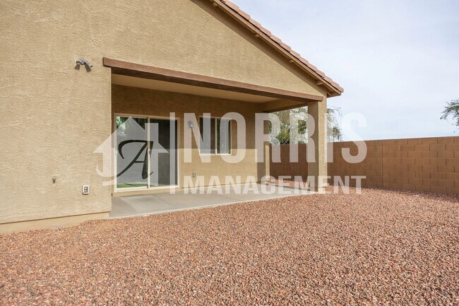 Building Photo - 519 E Rio Pl