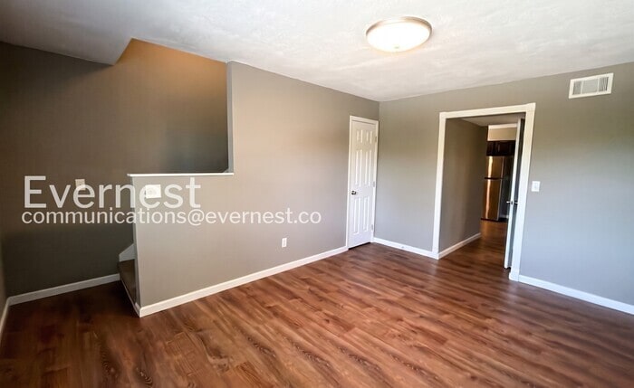 Building Photo - 3308 Roadrunner Trail