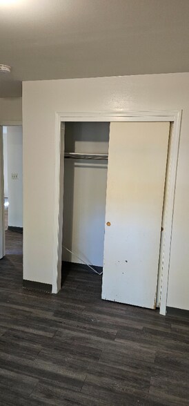 Primary Photo - 5843 Ridgebrook Ave SE