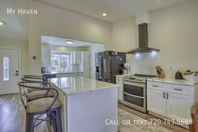 Building Photo - 20978 E Dorado Cir