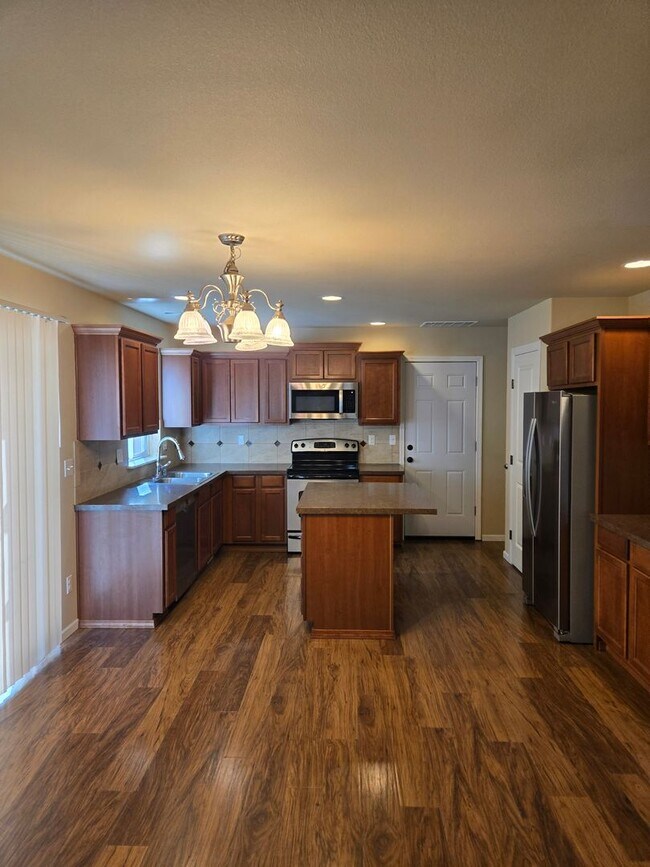 Building Photo - STATUS: HOLD- |R16| $2450