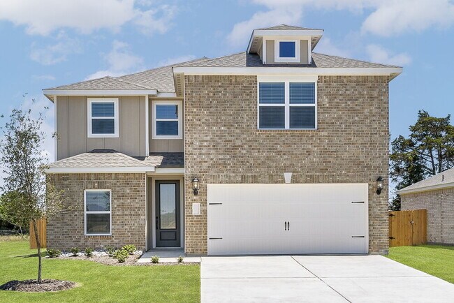 Building Photo - 1013 Holly Dr