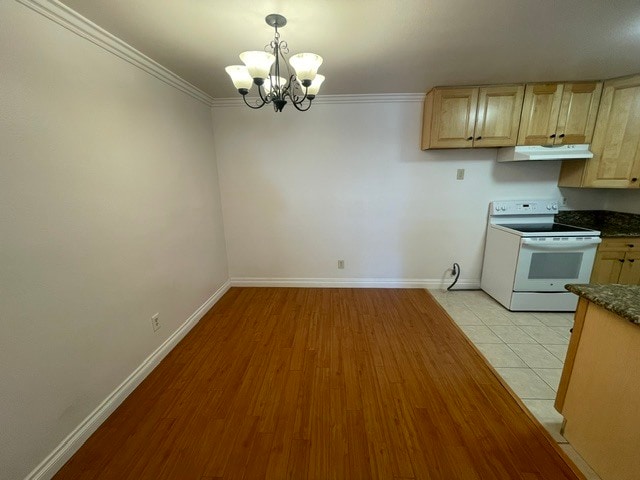 Building Photo - 23629 Golden Springs Dr