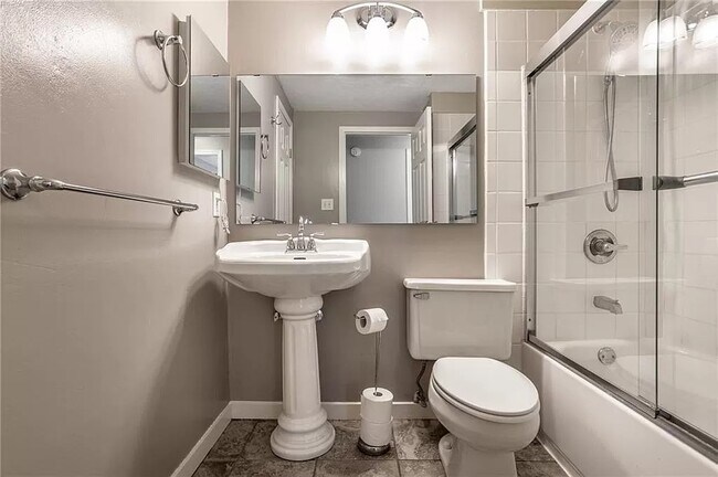 Bathroom 1 (upstairs) - 8913 Buckhaven Dr
