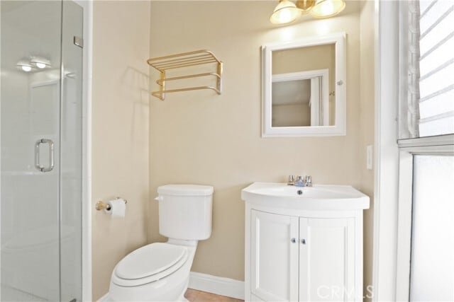 Building Photo - 15846 Janine Dr