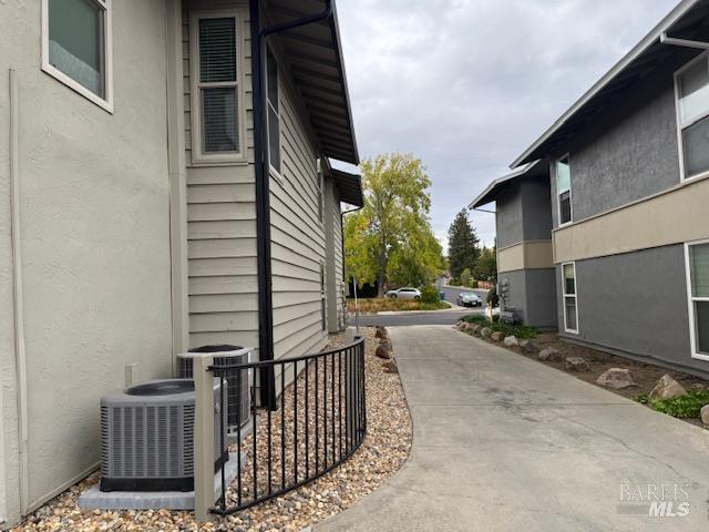 Building Photo - 163 Virginia Hills Dr