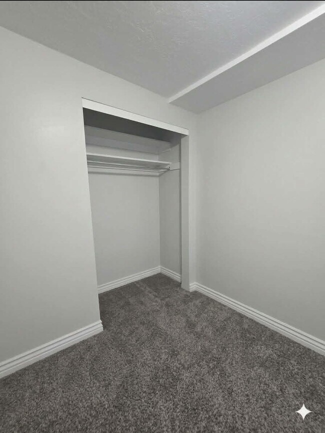 Building Photo - 3317 W 5820 S