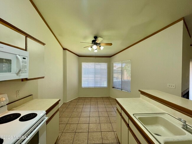 Building Photo - 1710 W Wood Bridge Ct