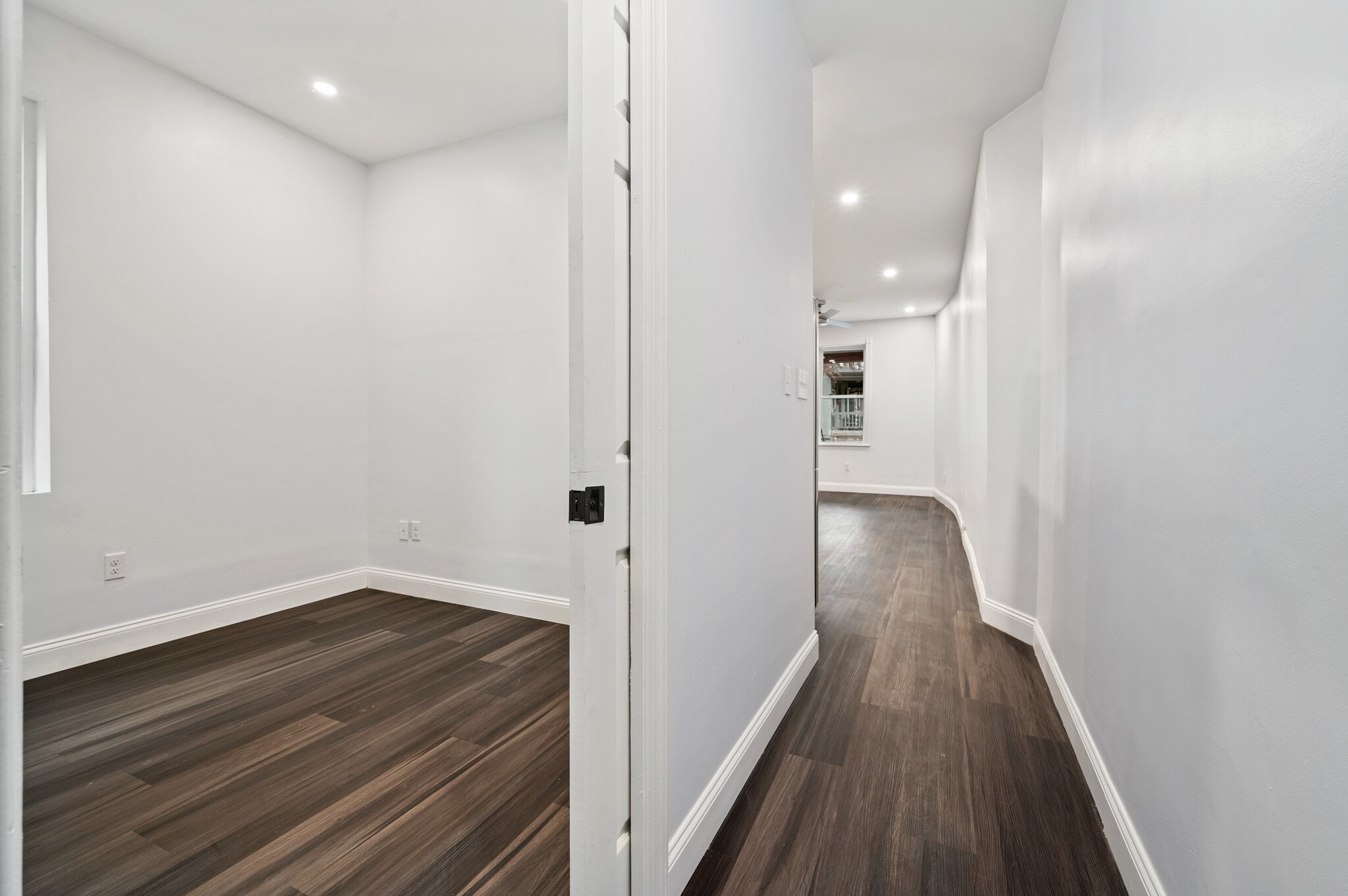 Building Photo - 318 Laurel St