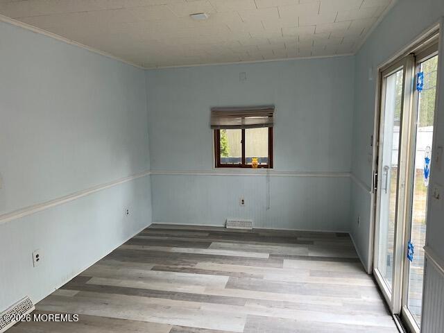 Building Photo - 31 Chain Blvd