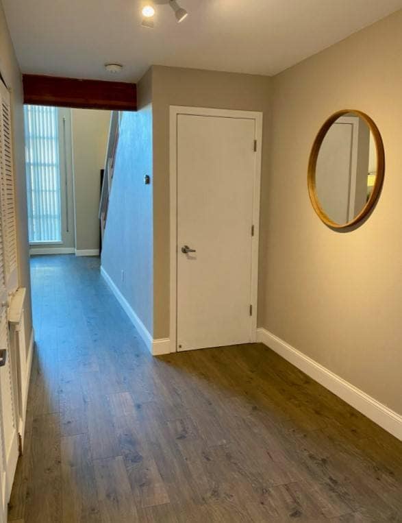 Building Photo - 311 4th St