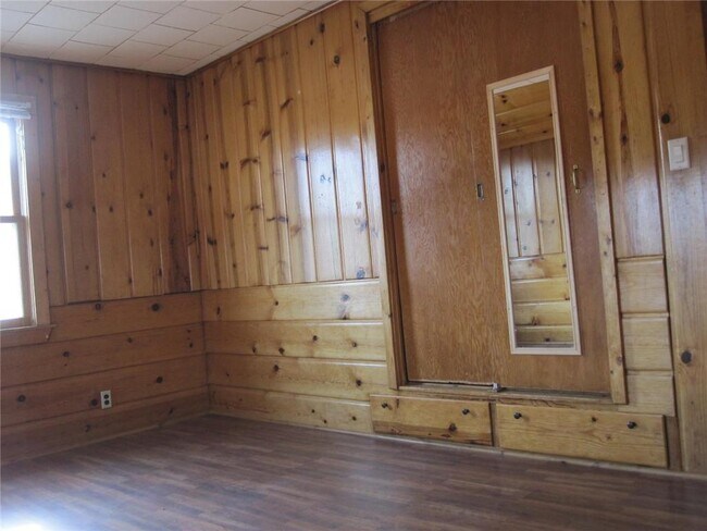 Building Photo - 118 Spring St