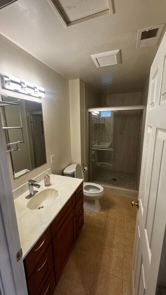 Building Photo - 41685 Gifford St