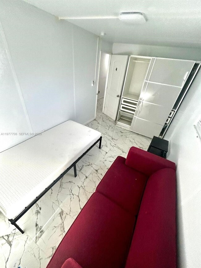 Building Photo - 7110 Hope St