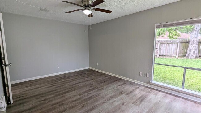 Building Photo - 12142 Westwold Dr