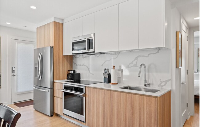 Building Photo - 2216 40th Pl NW