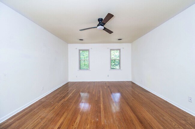Building Photo - 720 Dove Path Ln