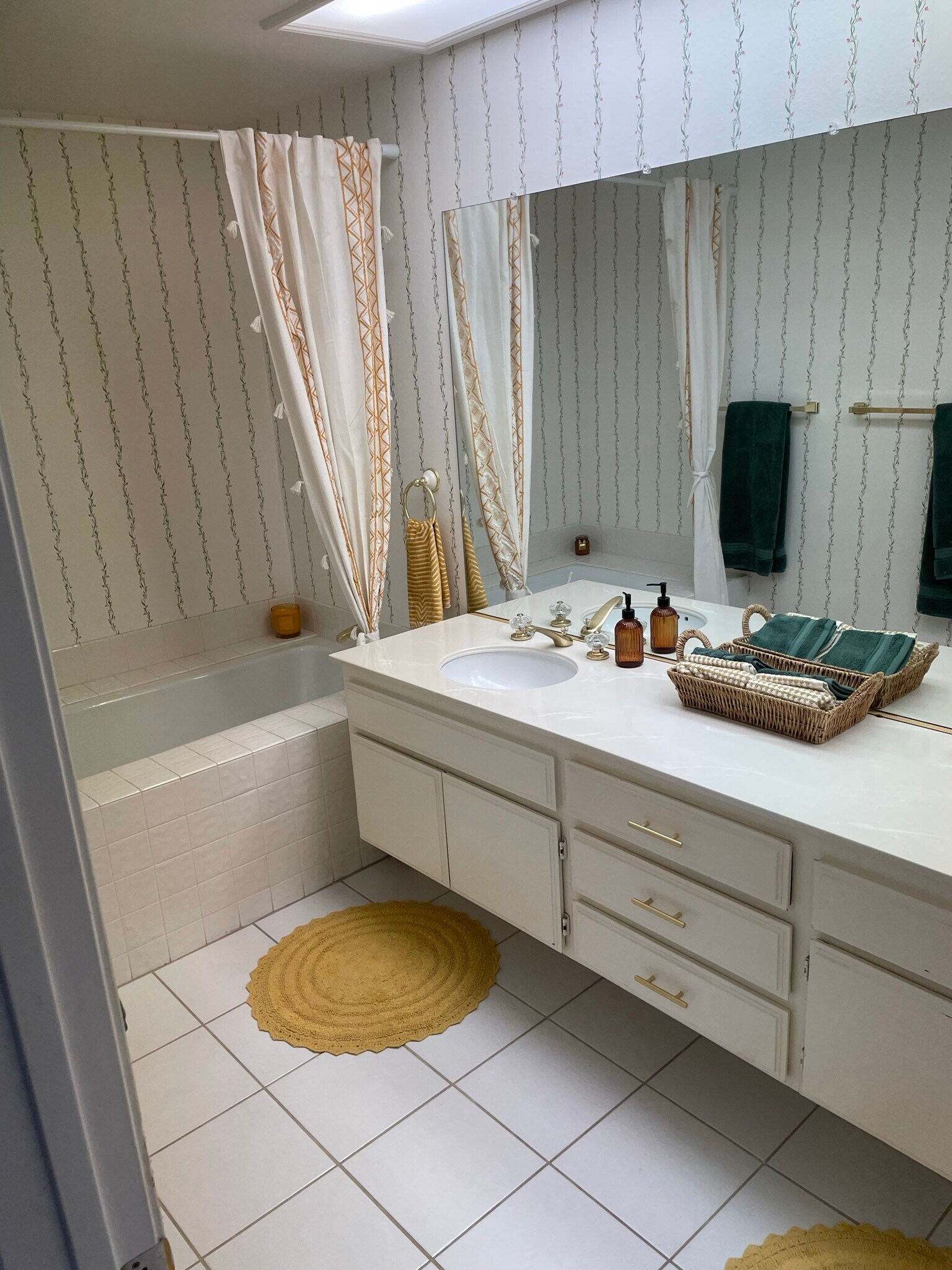 Building Photo - 45 Pebble Beach Dr