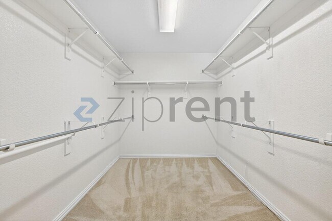 Building Photo - 3408 Porter Creek Dr