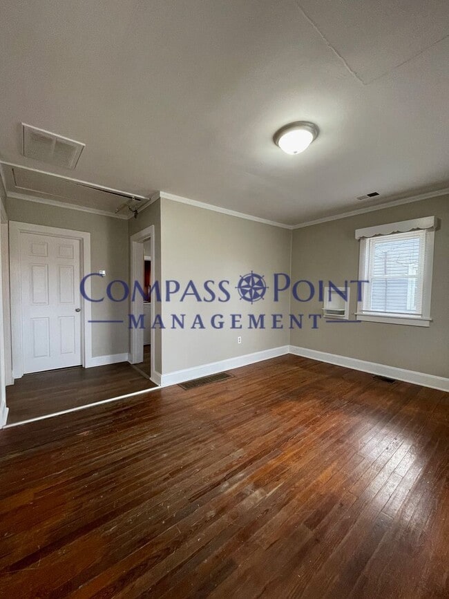 Building Photo - COME RELAX IN YOUR NEW HOME! -First Month's Rent Free!