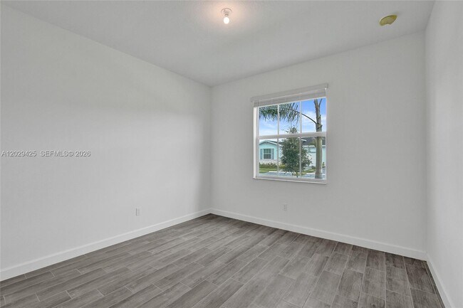Building Photo - 3777 Harborside Ave