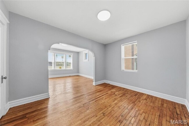 Building Photo - 4643 Evans Ave