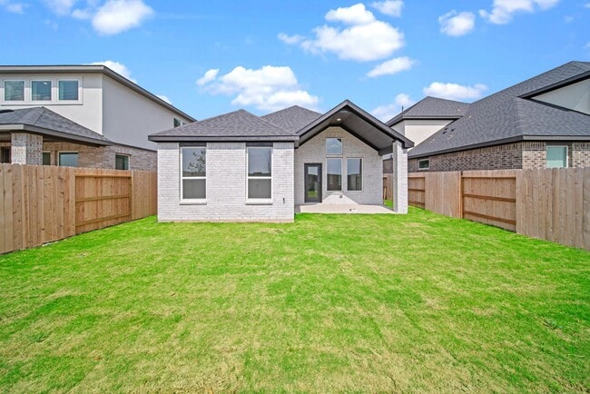 Building Photo - 21643 Lampeter River Ln
