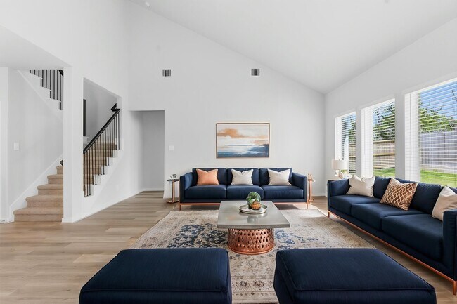 Building Photo - 5403 Kingdom Heights Blvd