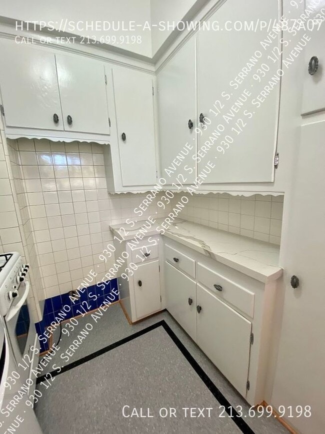 Building Photo - NO SECURITY DEPOSIT+1st MONTH IS FREE-FREN...