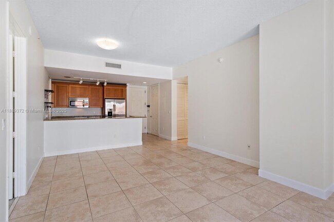 Building Photo - 55 Merrick Way