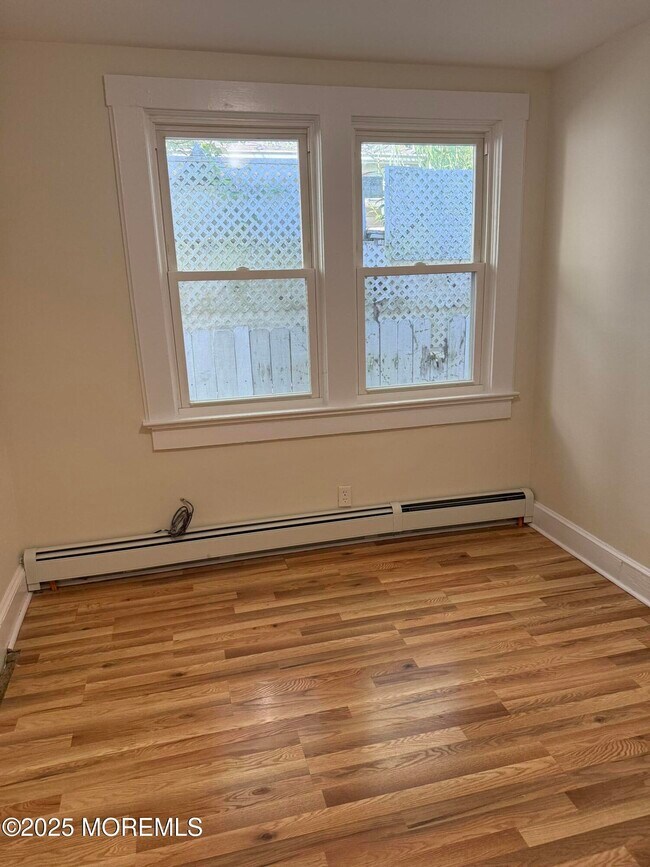 Building Photo - 103 Seabreeze Way