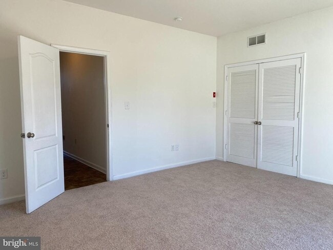 Building Photo - 2232 Audubon Trail