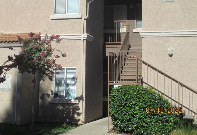 Building Photo - 10001 Woodcreek Oaks Blvd