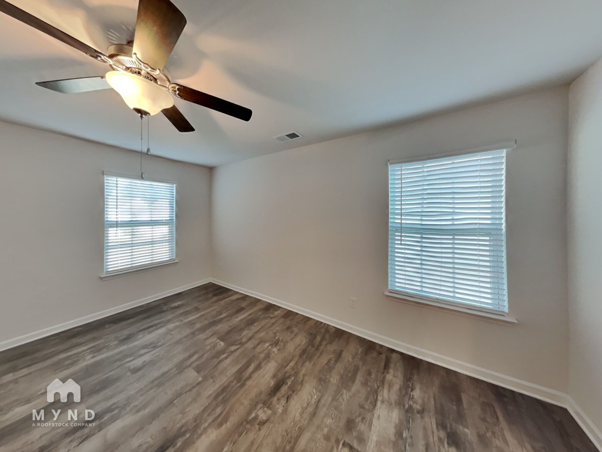 Building Photo - 5609 Harrison Trace Dr