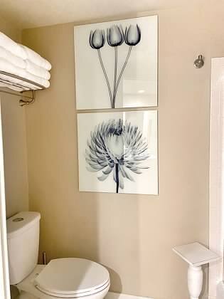 Building Photo - 4805 Gulf of Mexico Dr